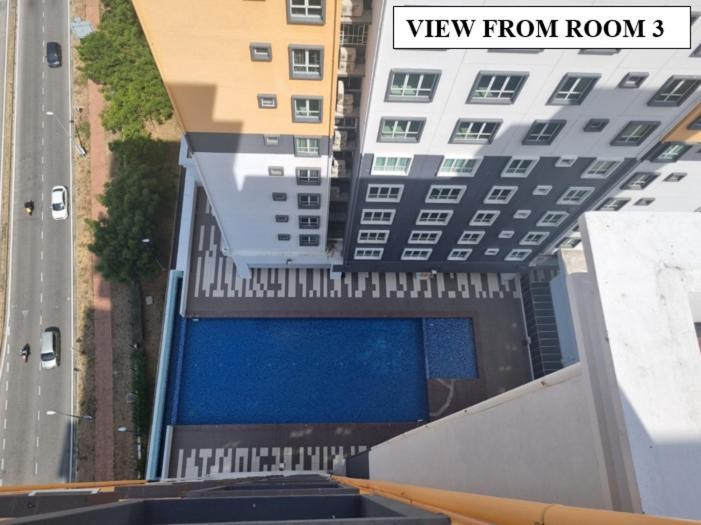 קואלה טרנגאנו Seaside Haven Homestay Seaview Unit With Pool Opposite Ktcc & Mayang Mall - Pangsapuri Ladang Tanjung מראה חיצוני תמונה